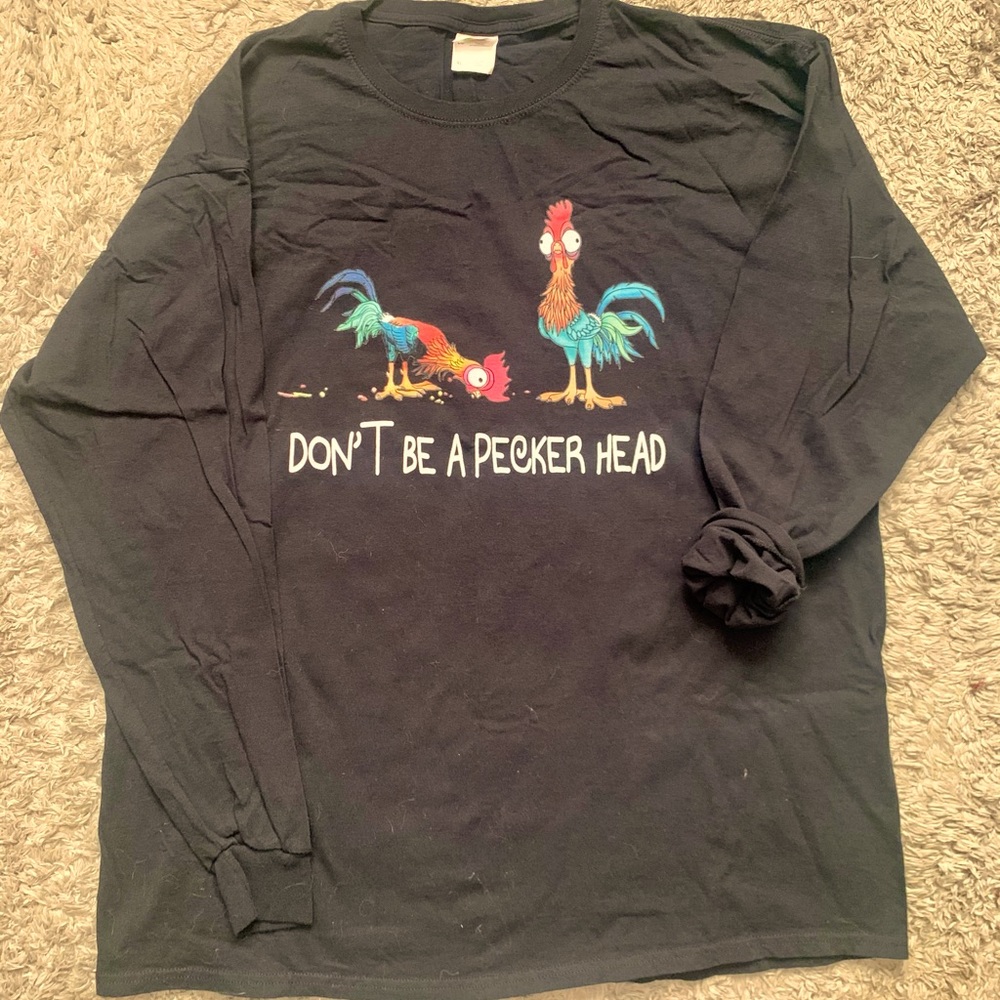 Like new!! Long Sleeve Phrase Tee